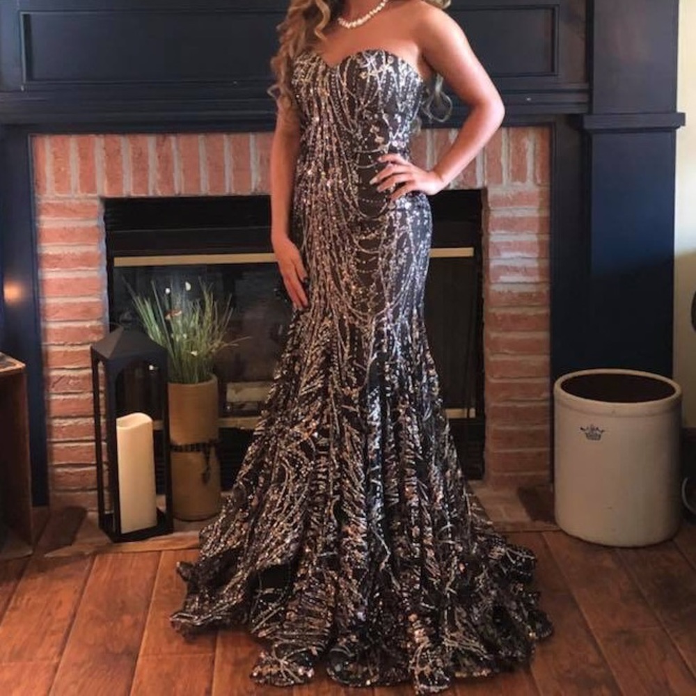 Prom dress